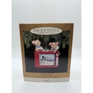 Hallmark Keepsake Ornament Magic Video Party‎ Light and Changing Scene 1996 Mice